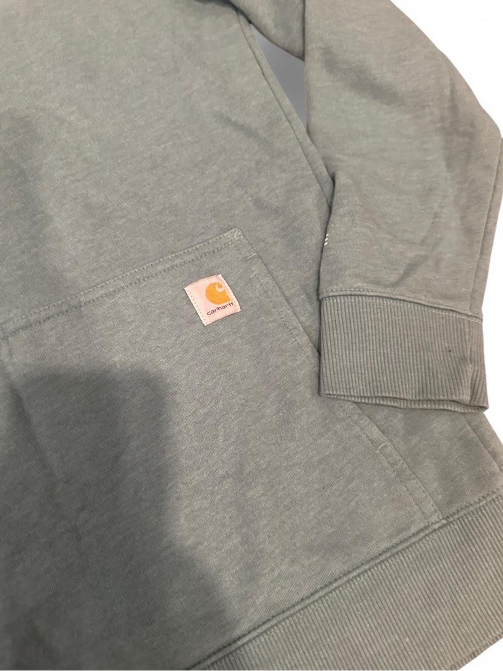 Carhartt women’s crewneck size small - Picture 3 of 7